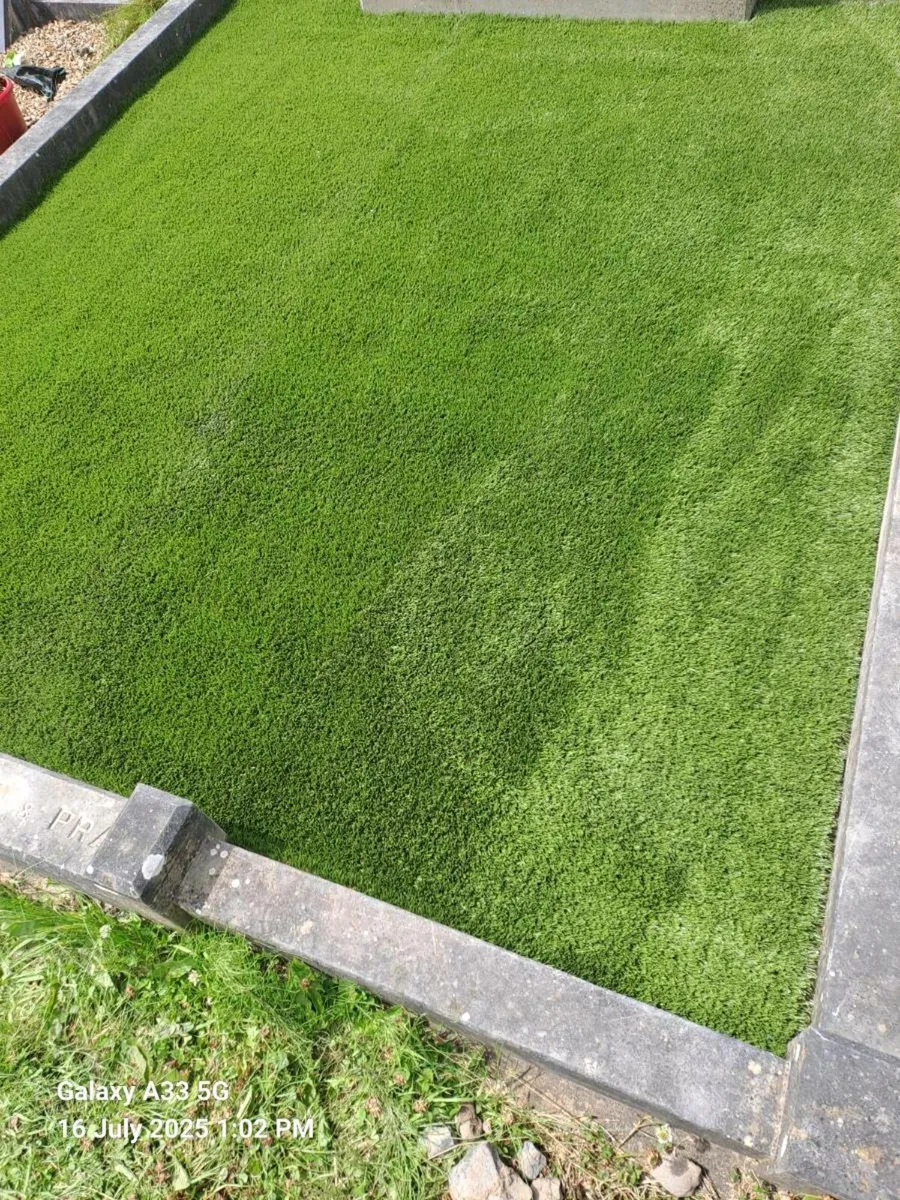 Artificial grass - Image 1