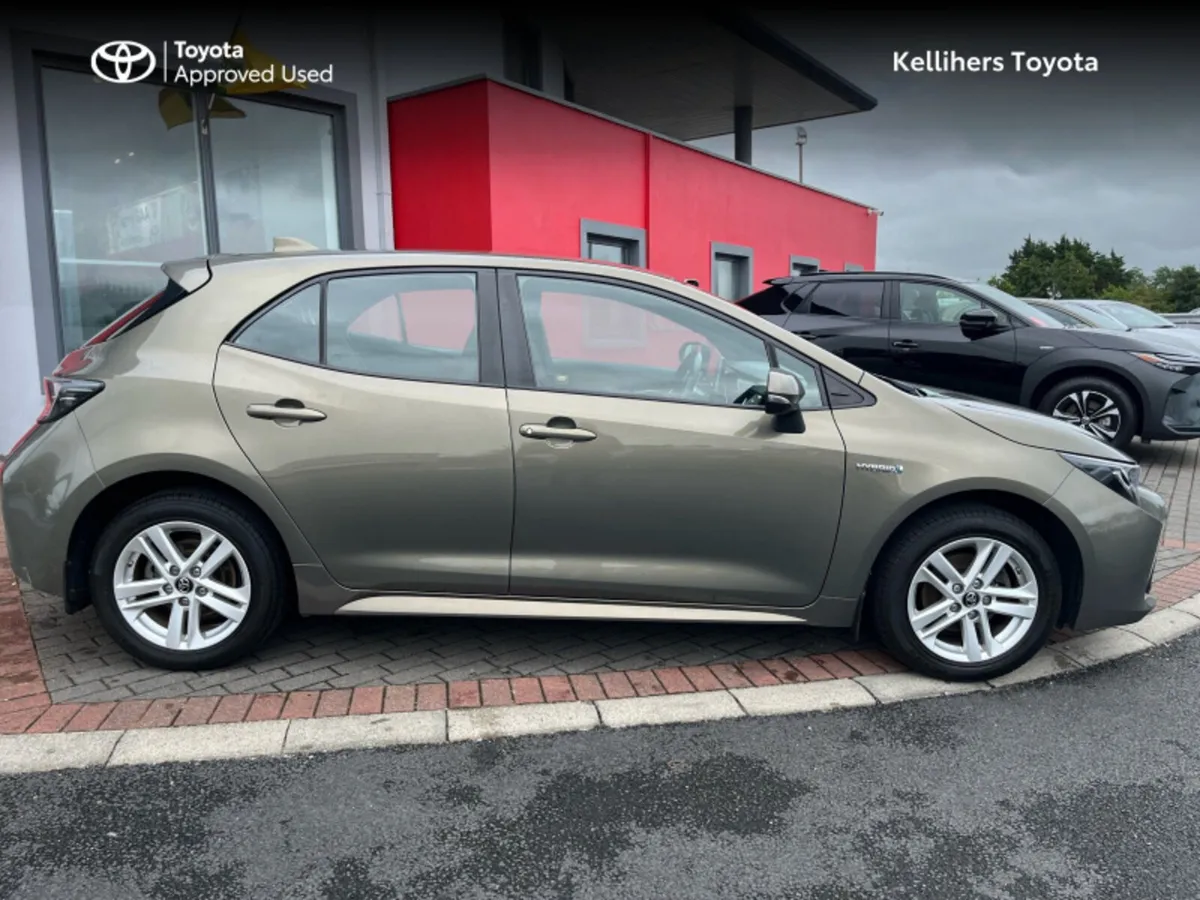 Toyota Corolla COROLLA HYBRID LUNA H/B - Image 3
