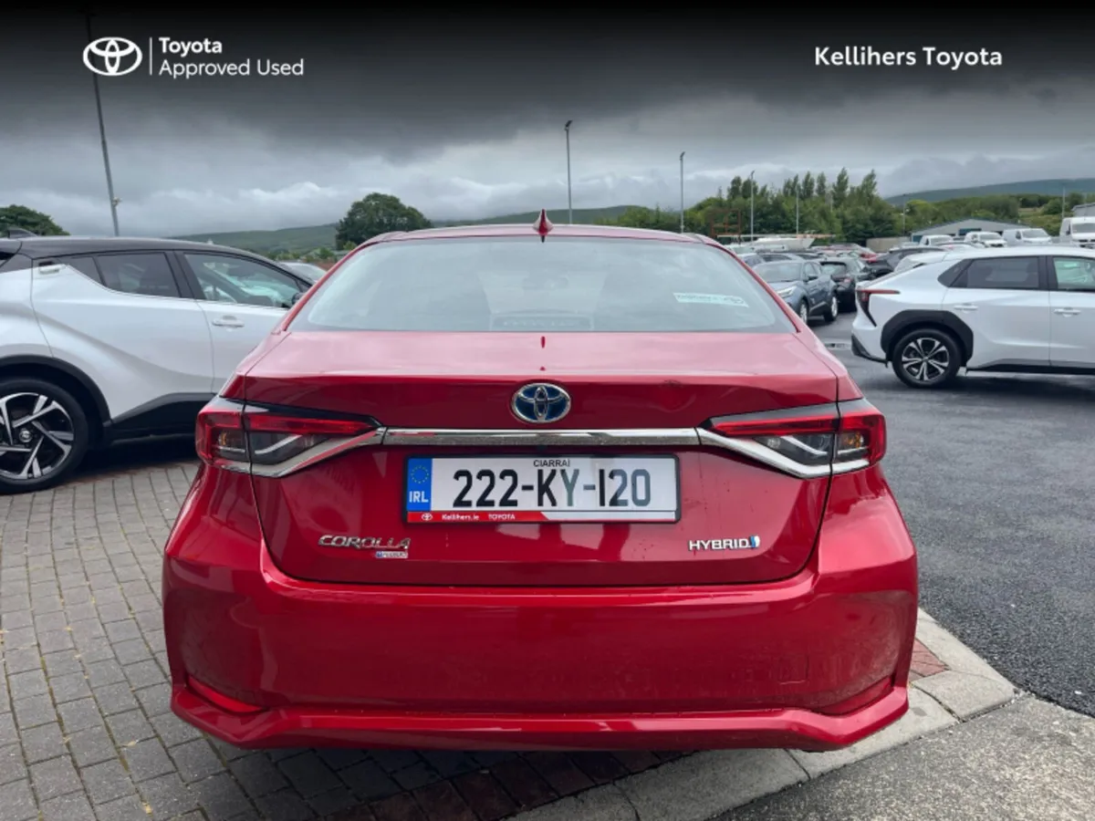 Toyota Corolla COROLLA HYBRID LUNA - Image 4