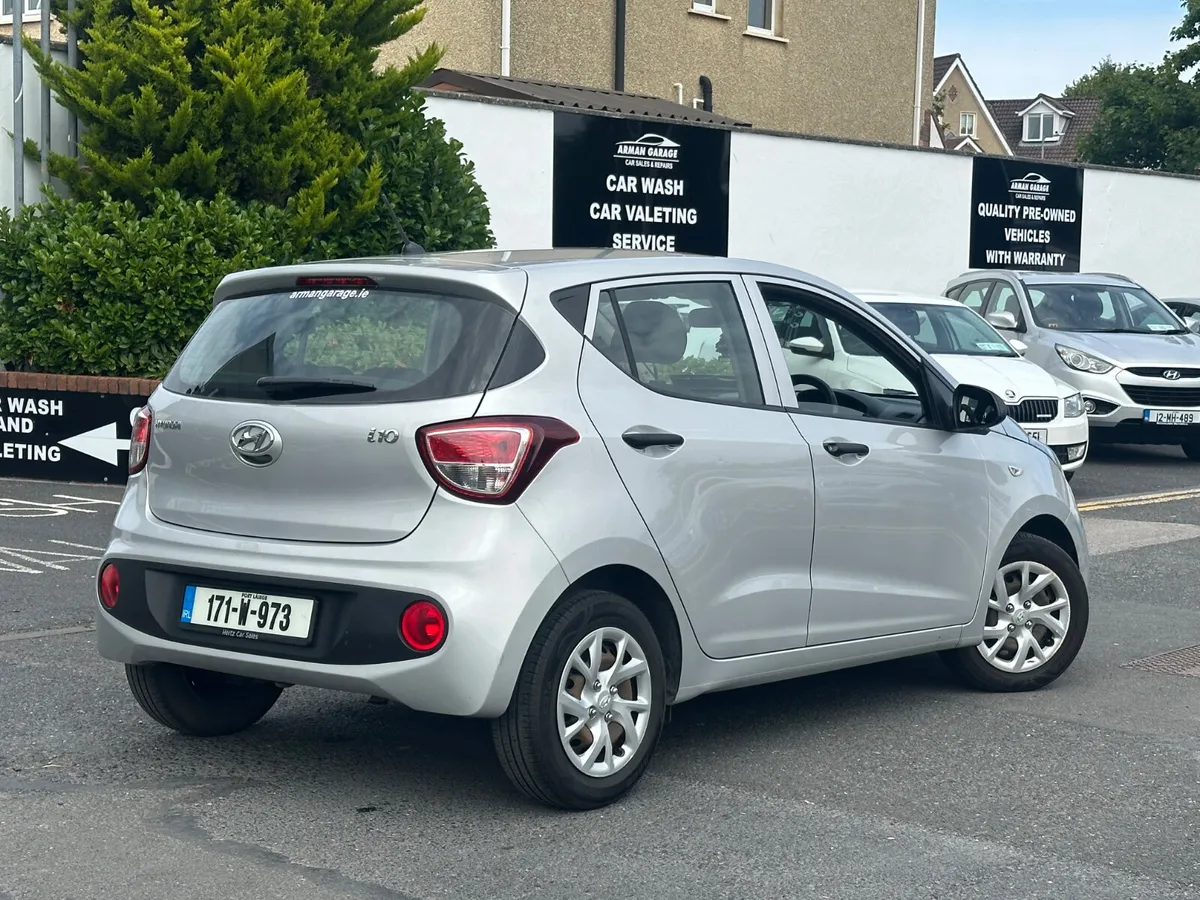 Hyundai i10 2017 1.0 petrol - Image 4