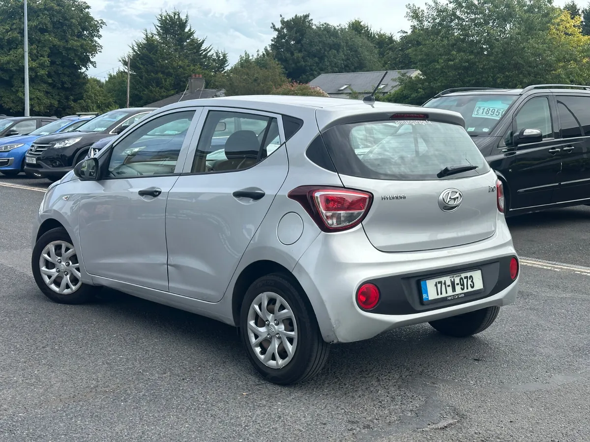 Hyundai i10 2017 1.0 petrol - Image 3