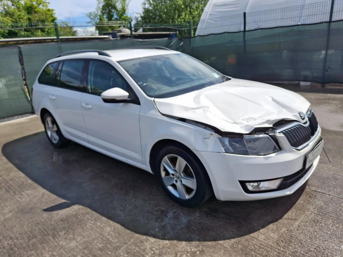 2016 Skoda Octavia  Tdi  Ambition - Image 2