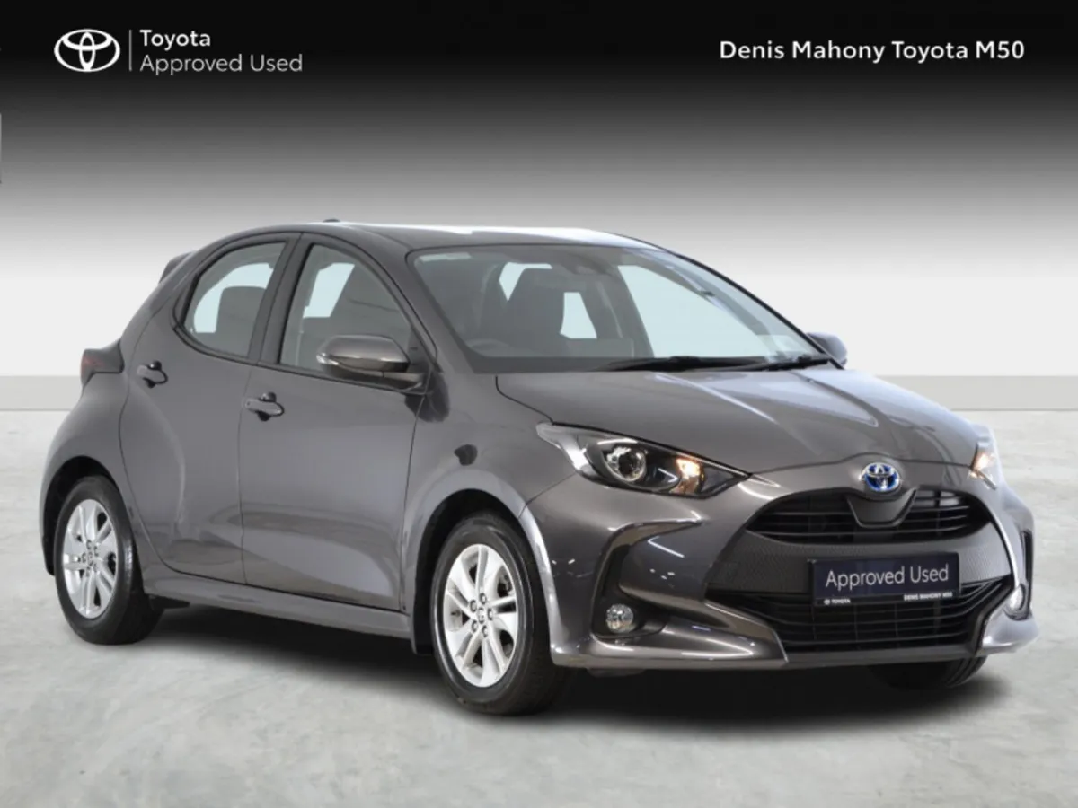 Toyota Yaris Hybrid Luna Auto - Image 1