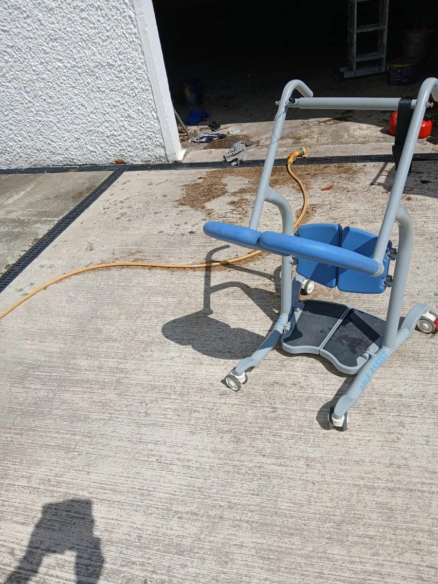 Able Assist Wheelchair - Image 2