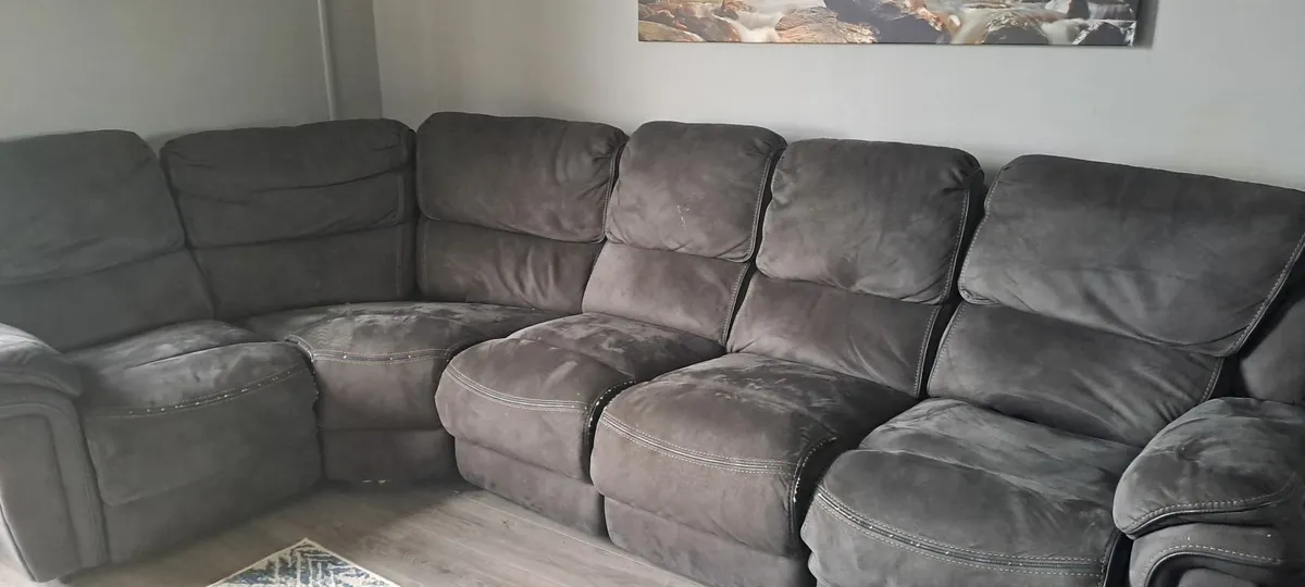 Couch - Image 1