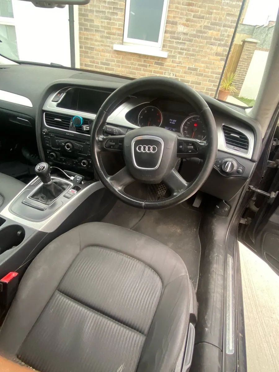 ✴️ Audi A4 2.0L TDI ✴️ - Image 4