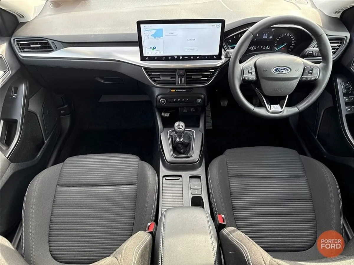 Ford Focus Titanium 1.0l Ecoboost 125PS Mhev - Image 2