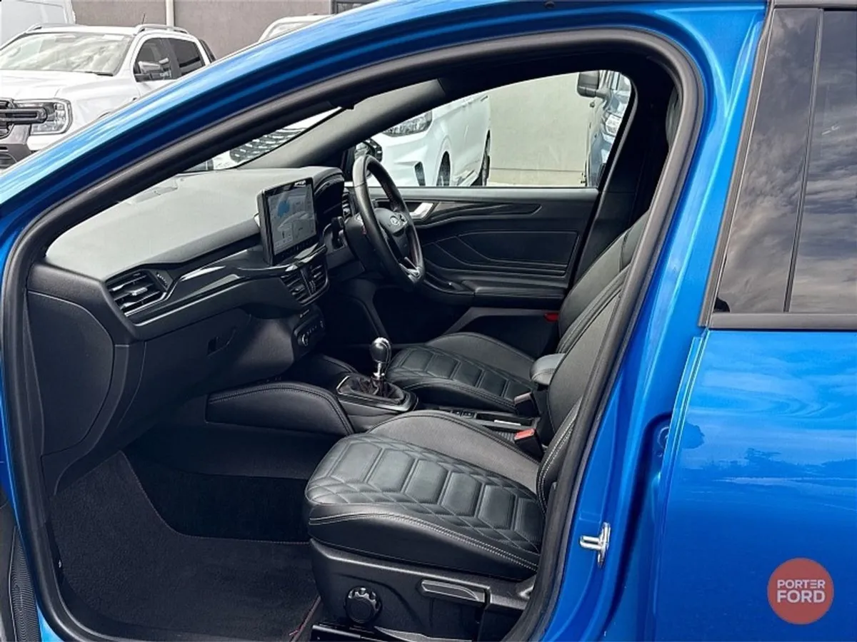 Ford Focus 1.0t Mhev Titanium 125PS - Image 4
