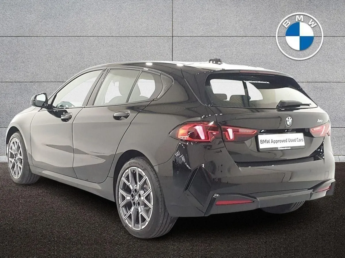 BMW 1 Series 120 Sport - Image 3