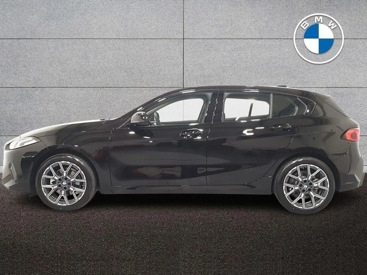 BMW 1 Series 120 Sport - Image 4
