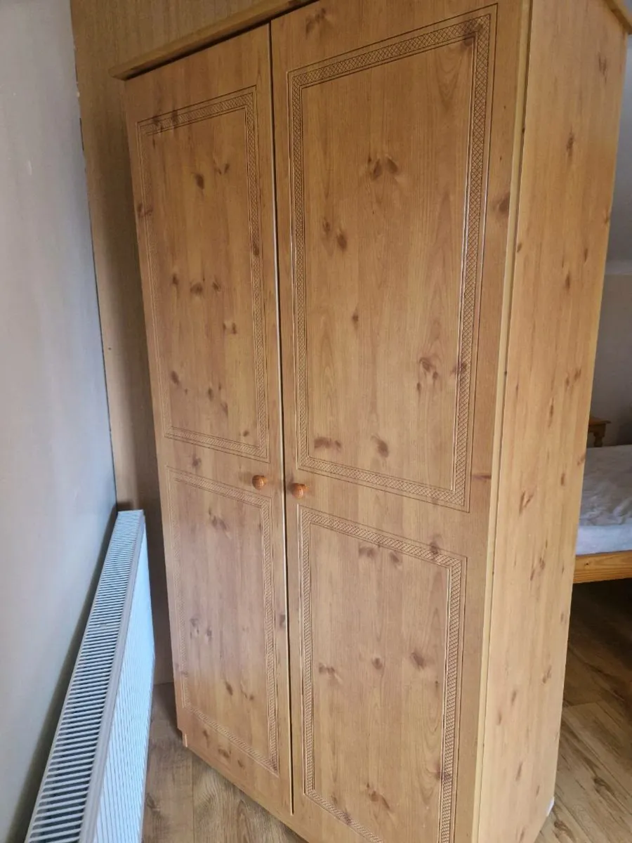 Wardrobe - Image 2
