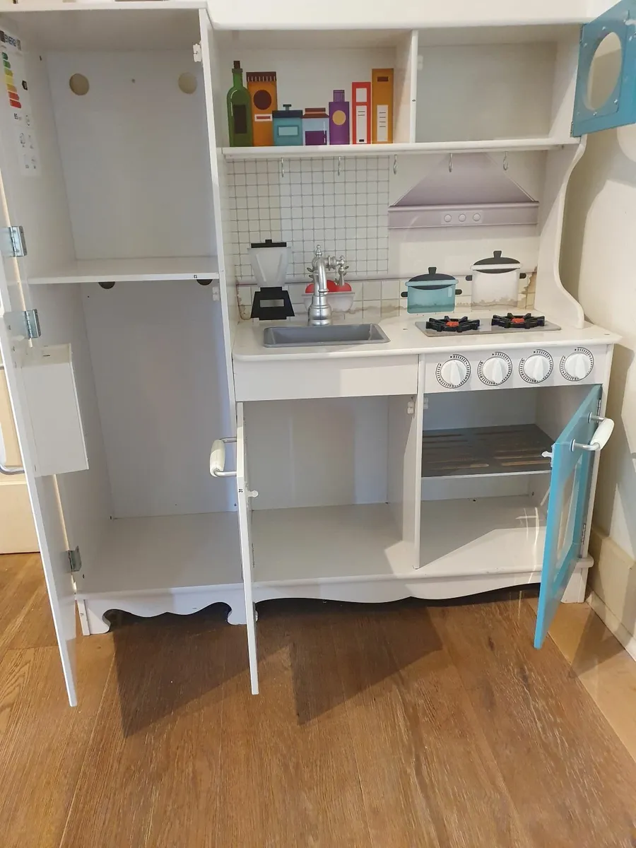 Kids Kitchen - Image 3