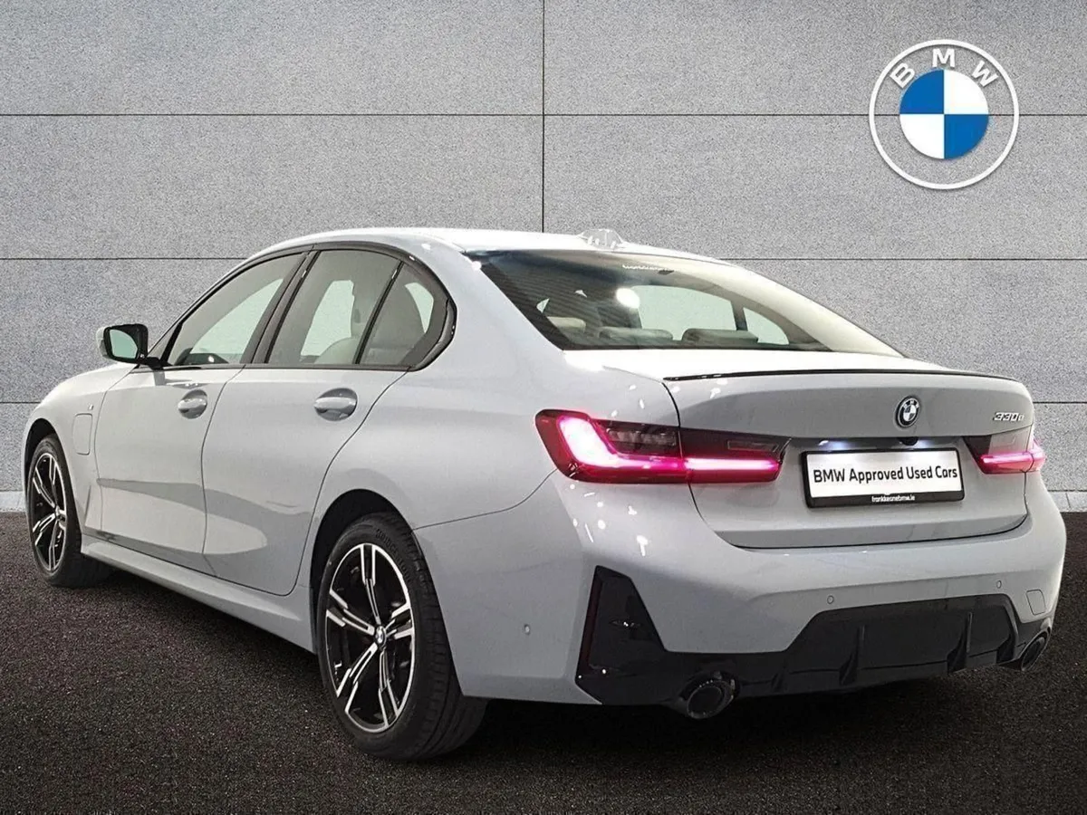 BMW 3 Series 330e M Sport Saloon - Image 3