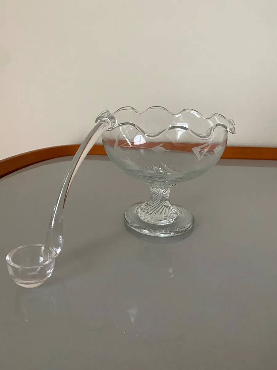 Glass Bowl with ladle - Image 2