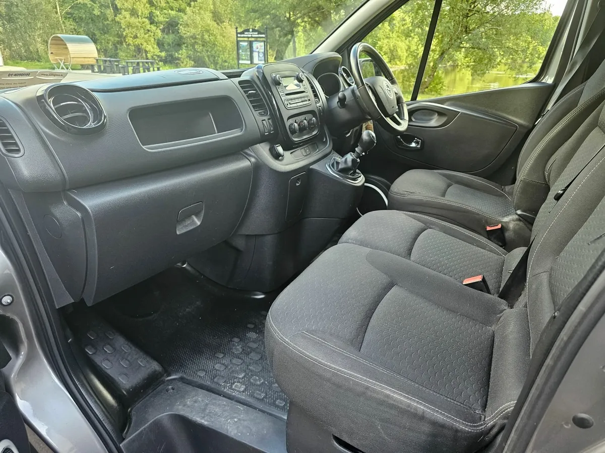 OPEL VIVARO 1.6 CDTI SPORTIVE 2018 LWB - Image 4