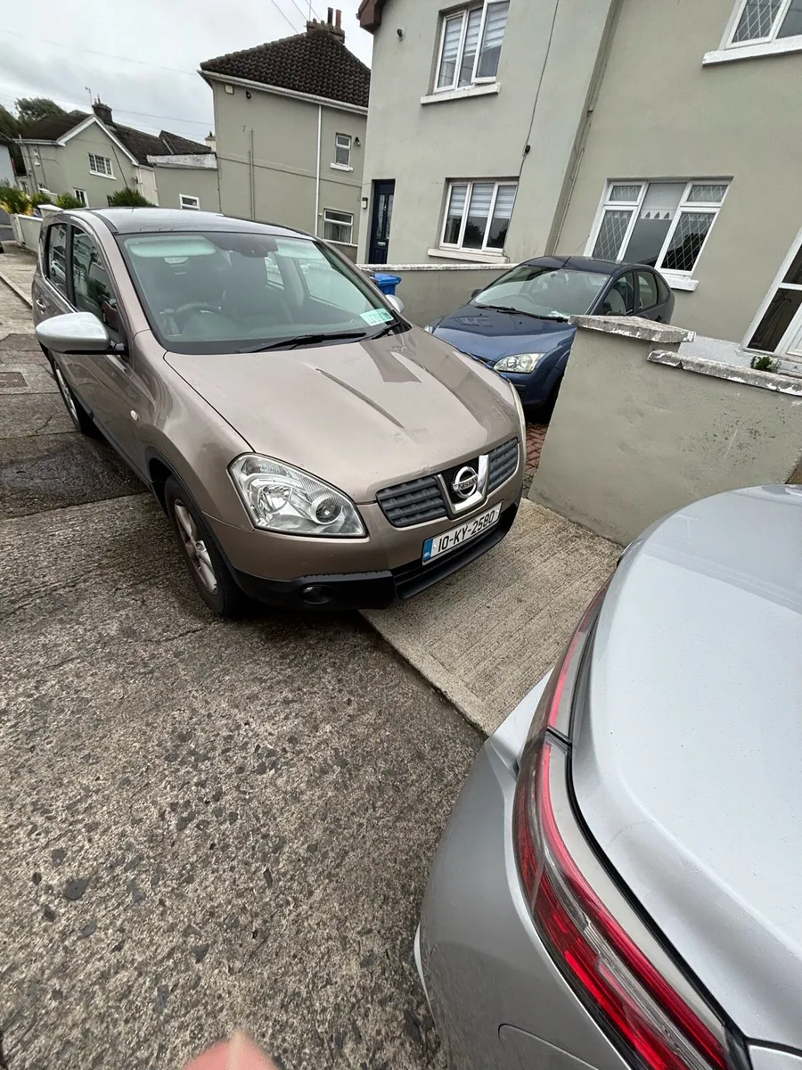 Quashqai + Avensis for sale - Image 1