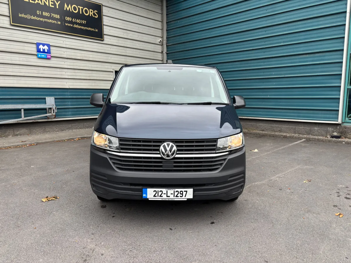 212 Volkswagen Transporter Automatic 150BHP LWB 3 - Image 2