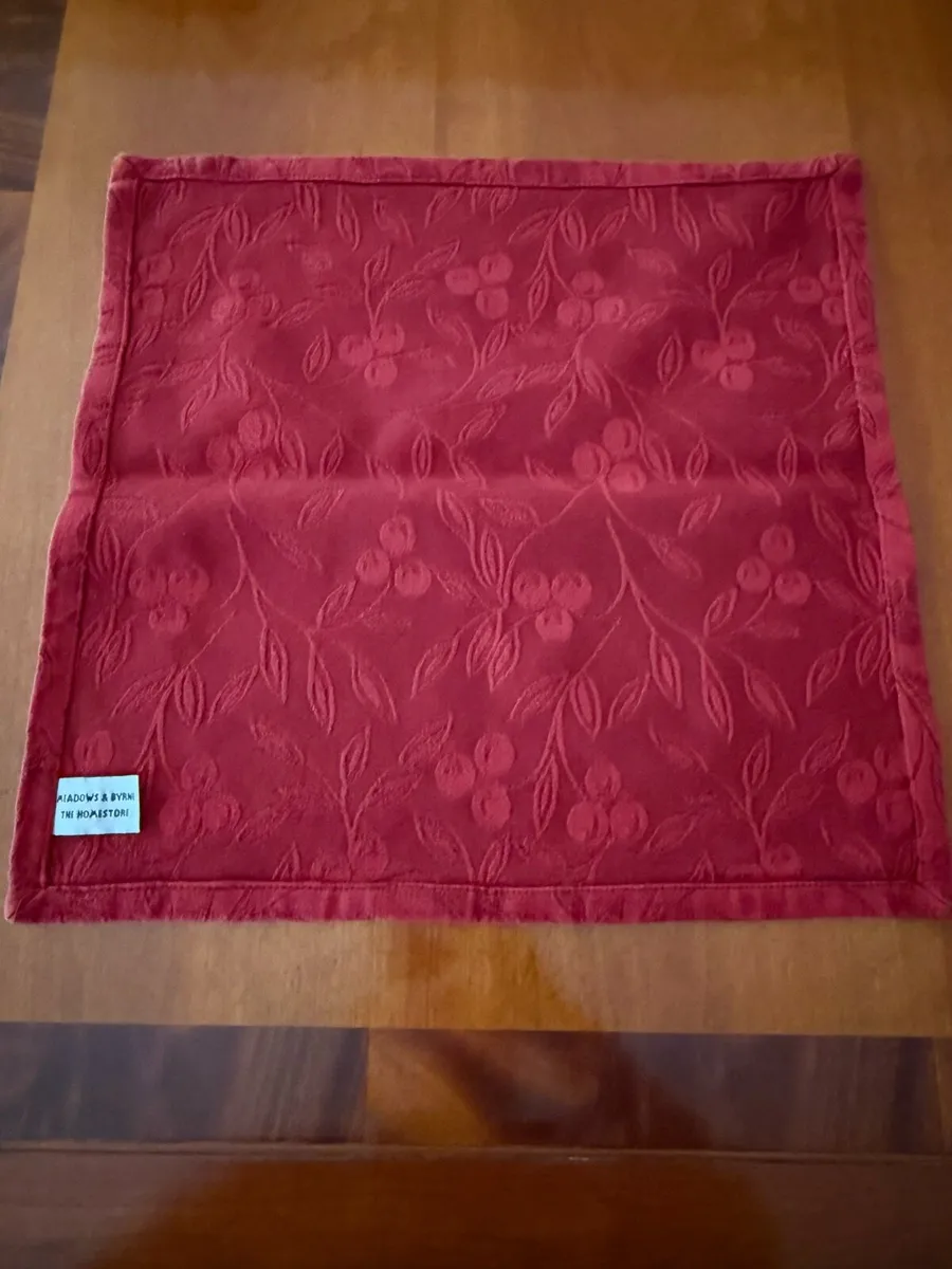 8 Meadows and Byrnes Placemats - Image 2