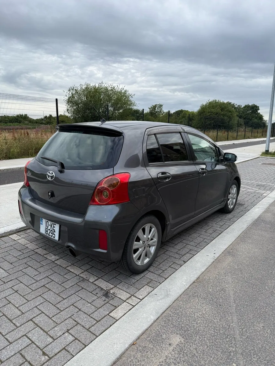 Toyota Vitz 1.3 Automatic Nct 4/26 Tax8/25 - Image 1