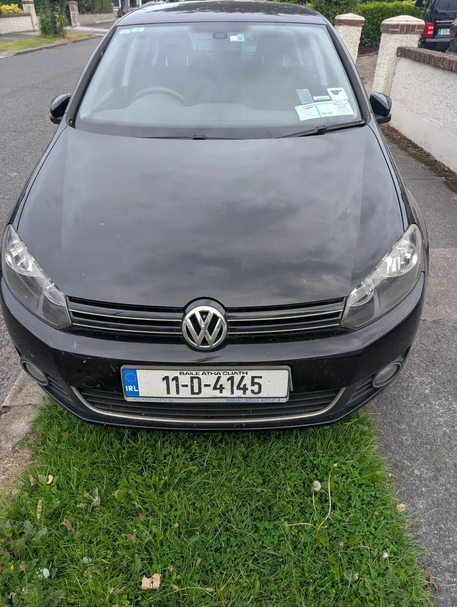 Volkswagen Golf 2011 - Image 1