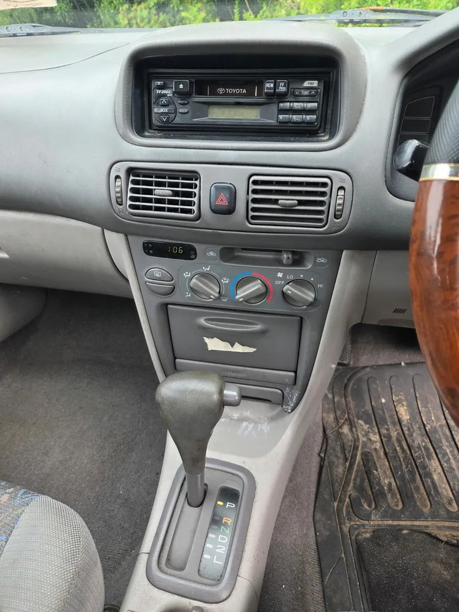 Toyota corrolla 1.3 automatic - Image 3