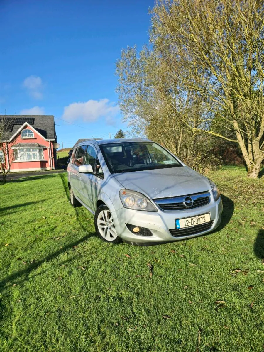 2012 Zafira Only 170km low miles  €3250 - Image 1