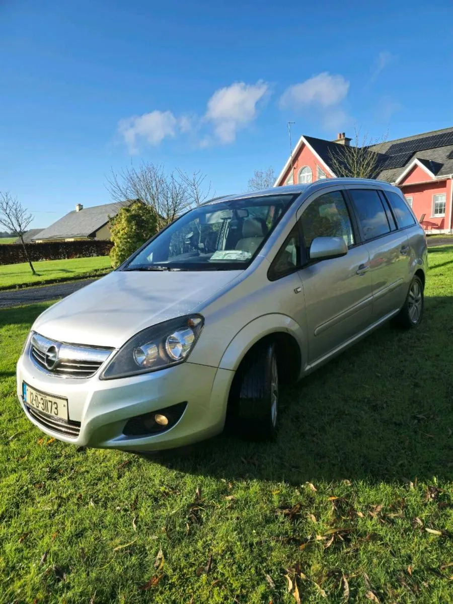 2012 Zafira Only 170km low miles  €3250 - Image 3