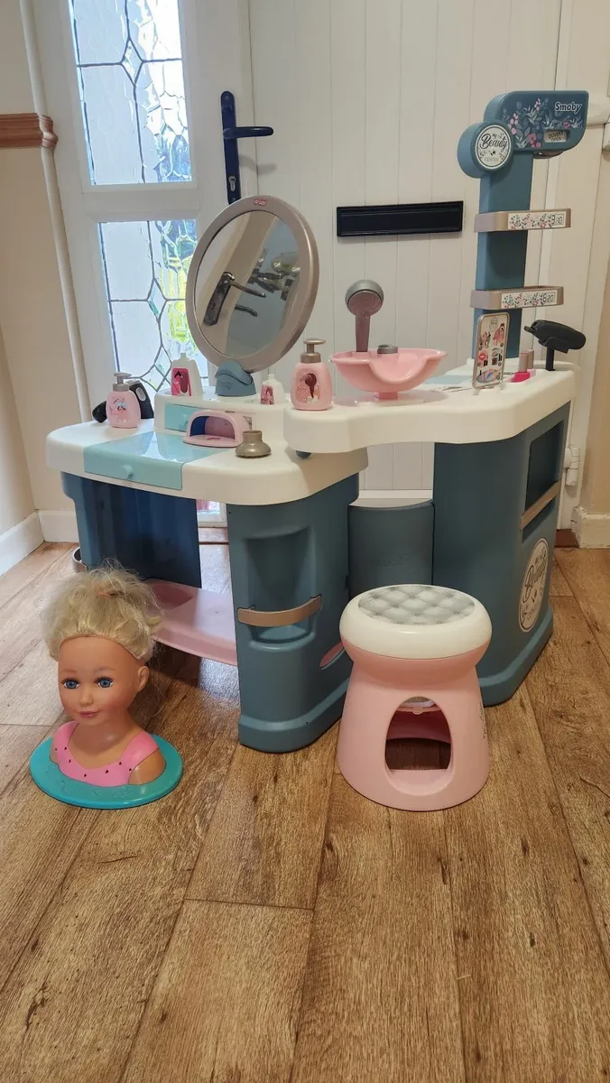 Beauty salon - Image 4