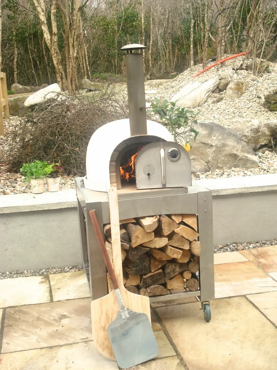 Outdoor Woodfire Oven - Image 2
