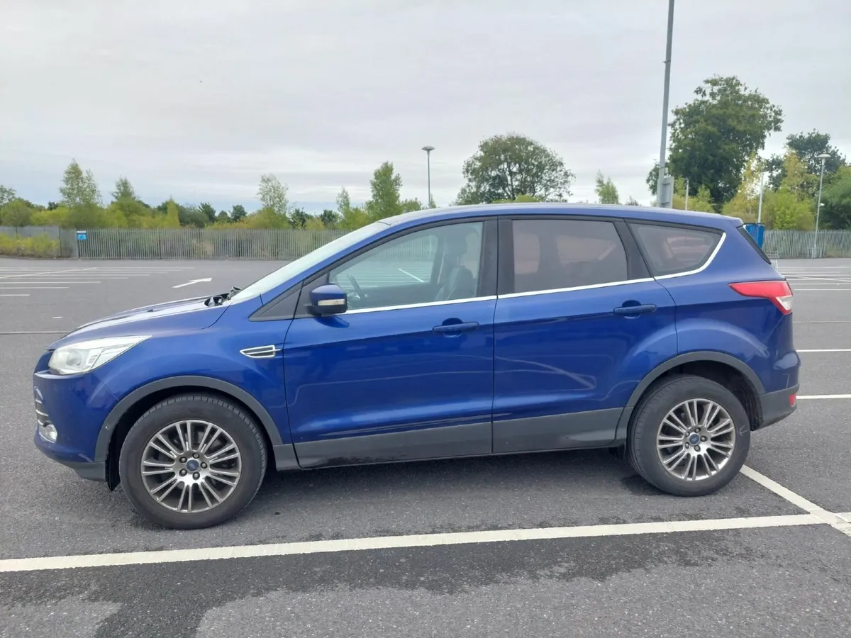 Ford Kuga 2014 - Image 2