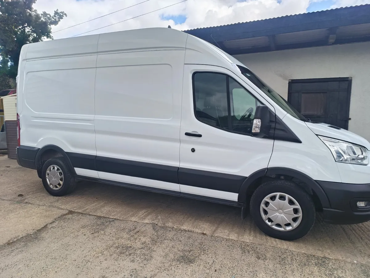Ford Transit 2020 - Image 2