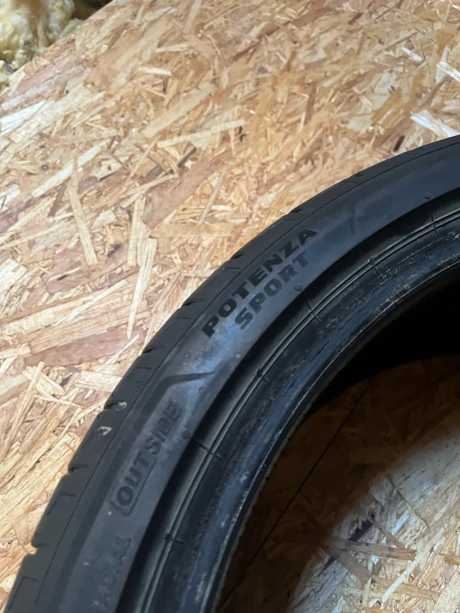 Bridgestone Potenza Sport 245/35Z/R20 - Image 4