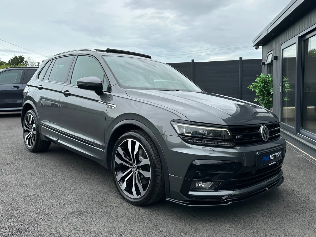 2017/172 VOLKSWAGEN TIGUAN RLINE DSG 4 MOTION - Image 3