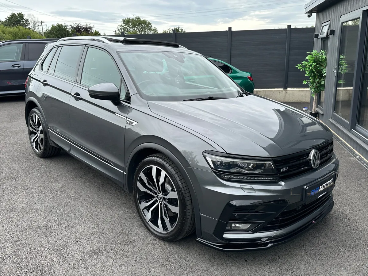 2017/172 VOLKSWAGEN TIGUAN RLINE DSG 4 MOTION - Image 4