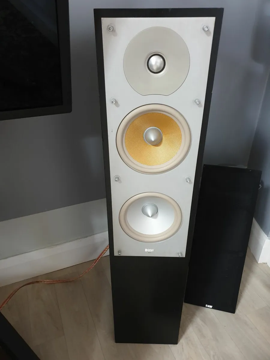 Home audio - Image 1