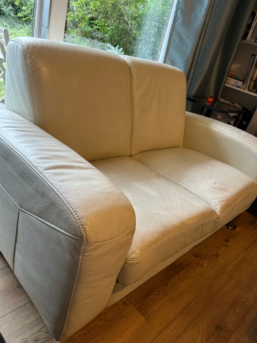 2 seater cream leather couch - Image 1