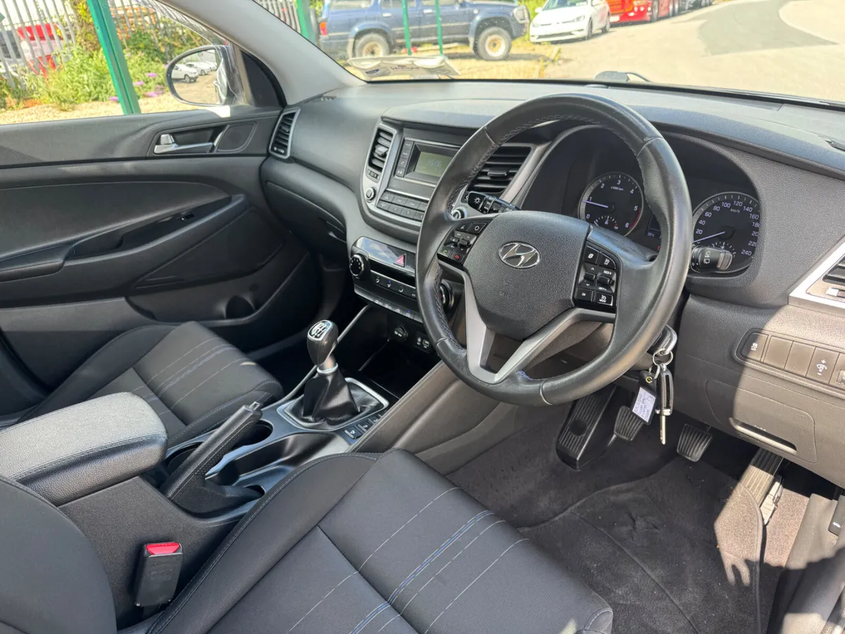 Hyundai Tucson 2018 comfort plus model - Image 4