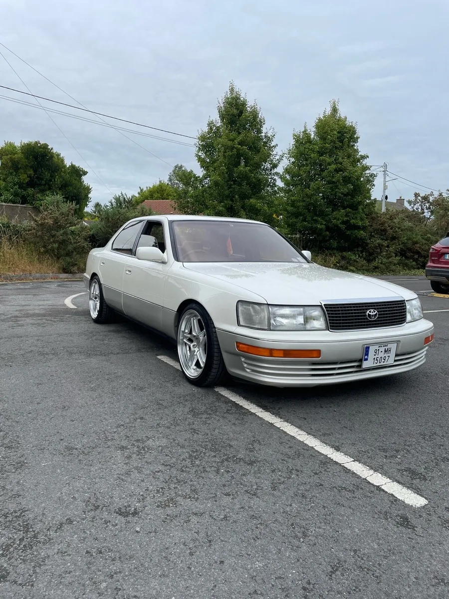 Toyota celsior - Image 1