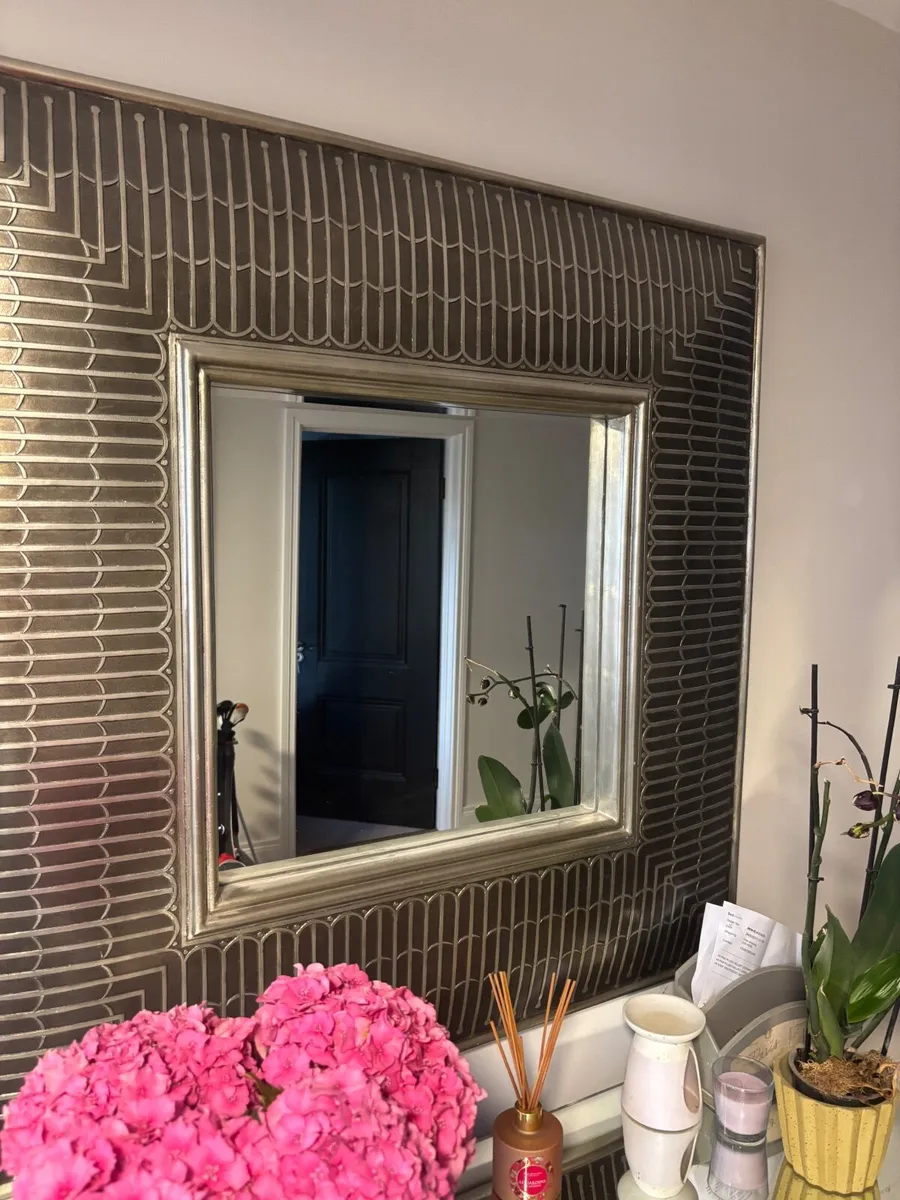 Mirror - Image 2