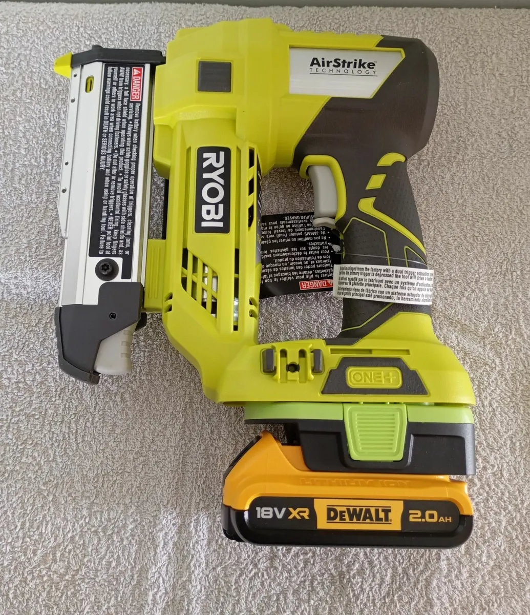 Ryobi 23 Gauge Finish Nailer (New) - Image 2