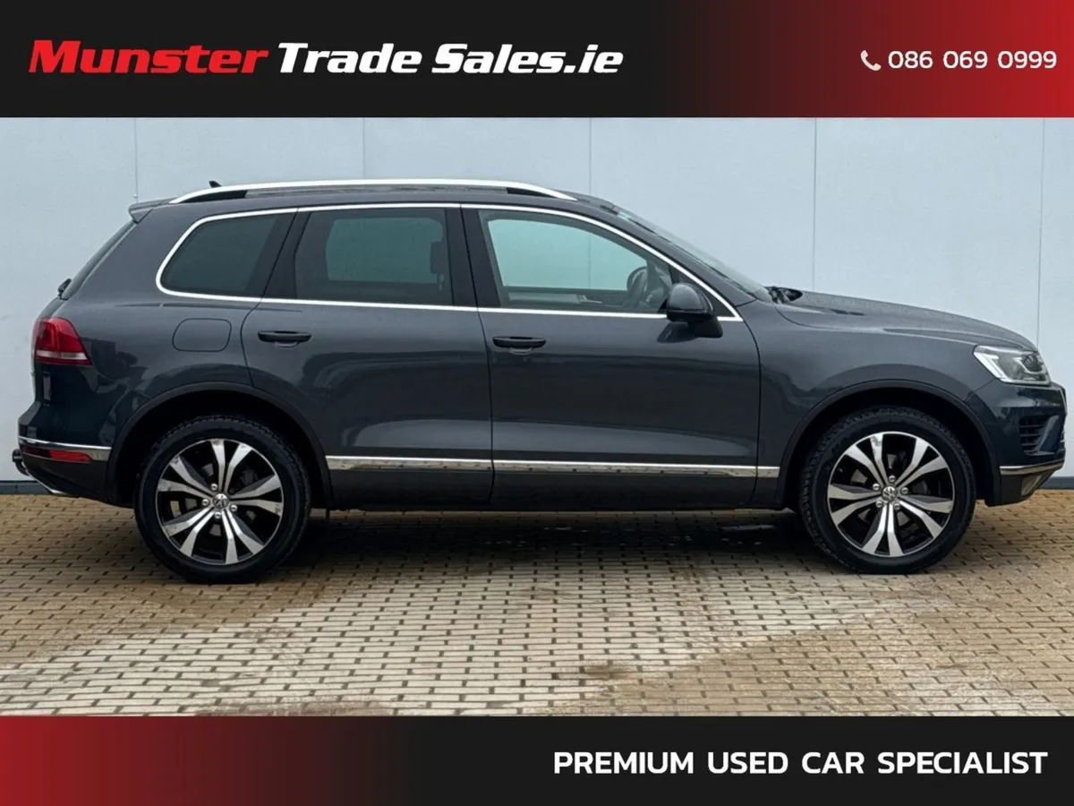 Volkswagen Touareg Crewcab - Image 4