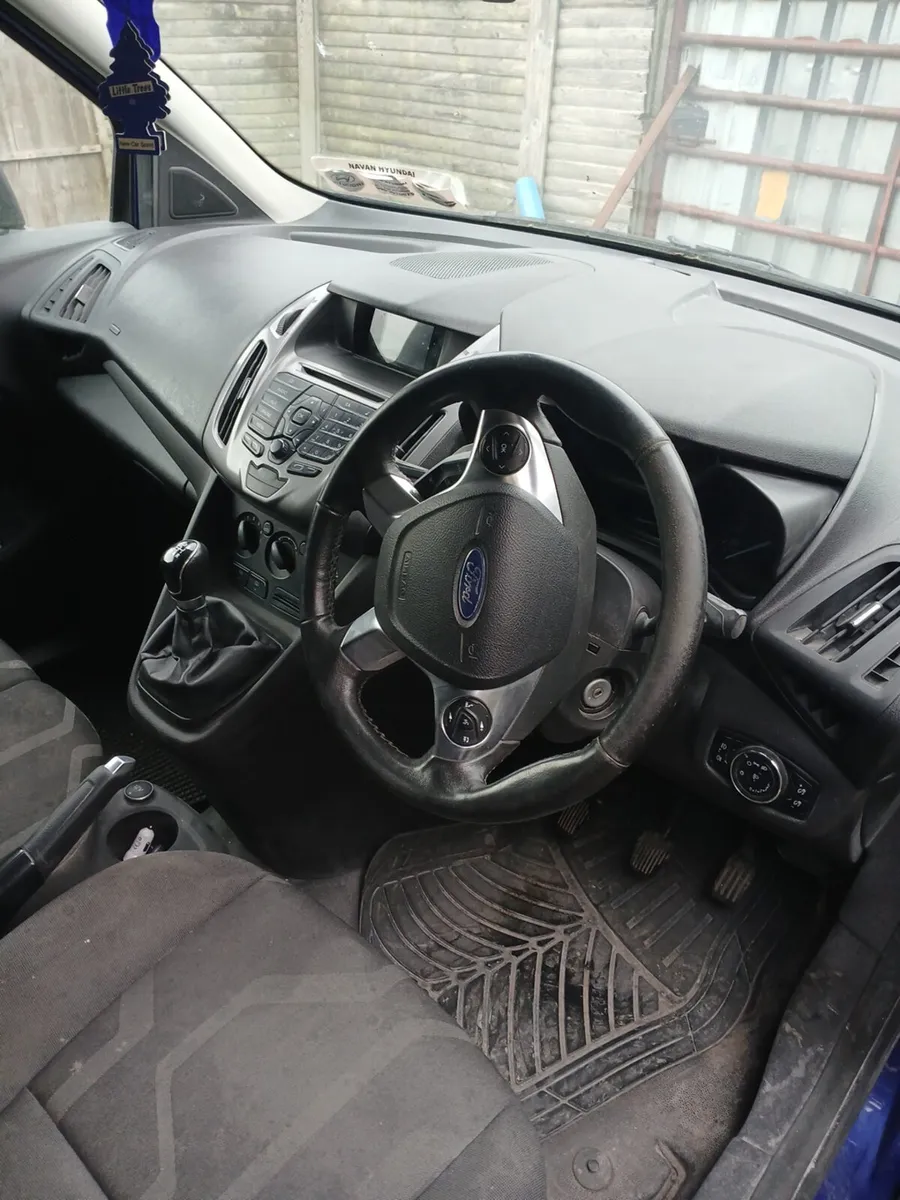 Transit connect lwb van - Image 4