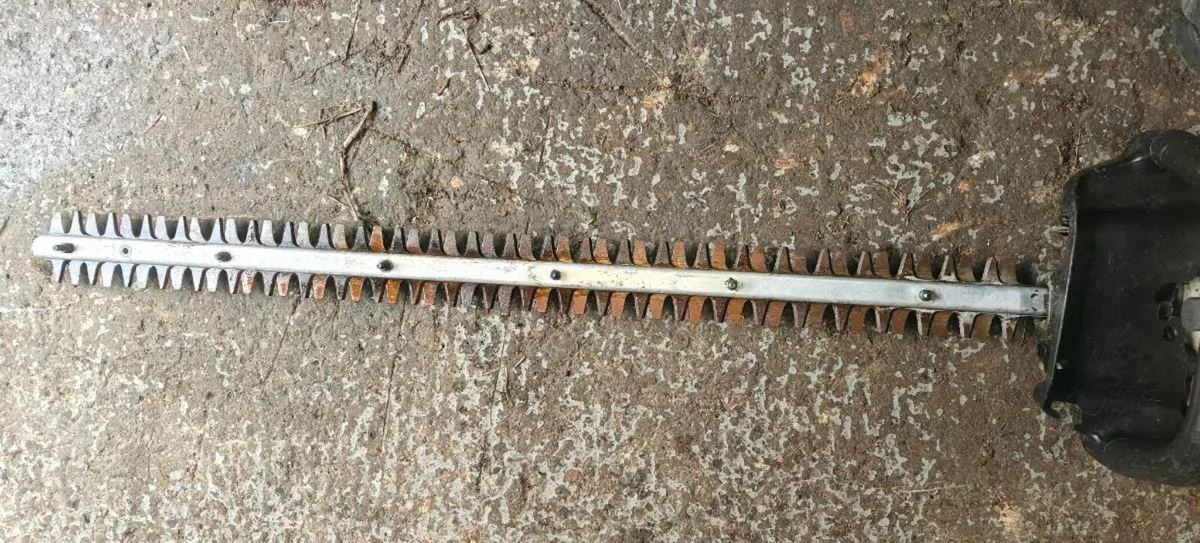 Stihl hs 82 t - Image 3