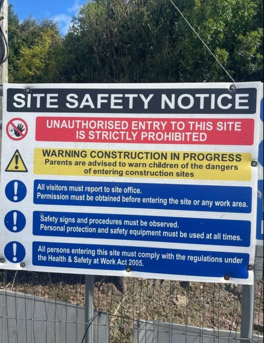 Safety signs - Image 1
