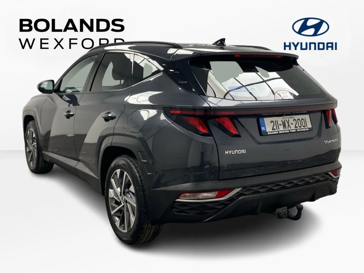 Hyundai Tucson 2WD Executive - Image 3