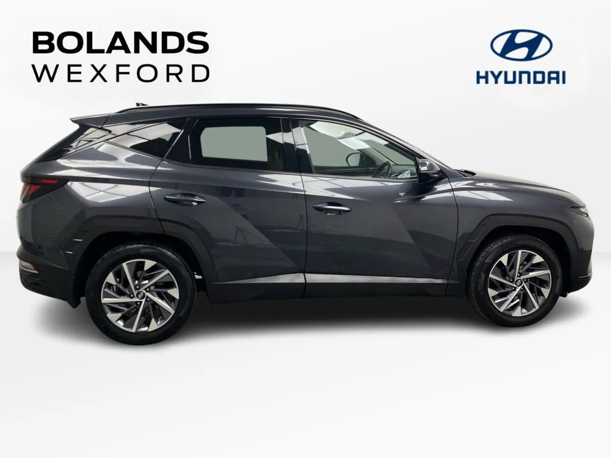 Hyundai Tucson 2WD Executive - Image 4