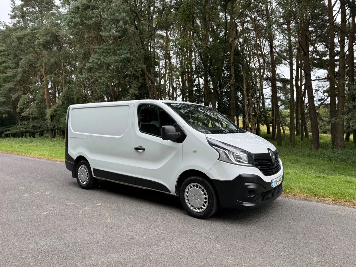 Renault Trafic 2019 SL27 Low KM - Image 1