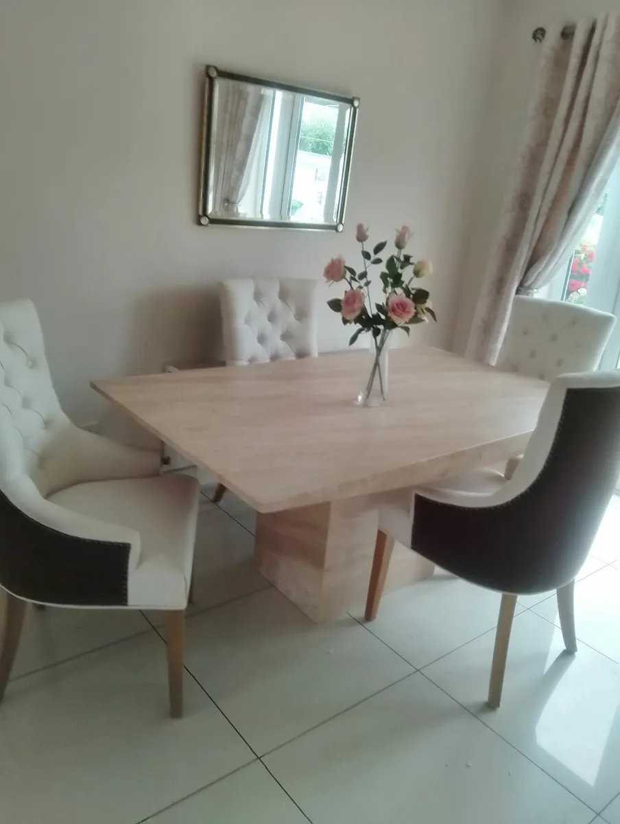 For sale Marble table and 4 chairs. - Image 3