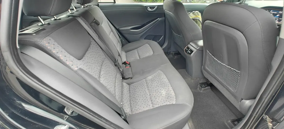 Hyundai IONIQ 2017 28kWh - Image 4