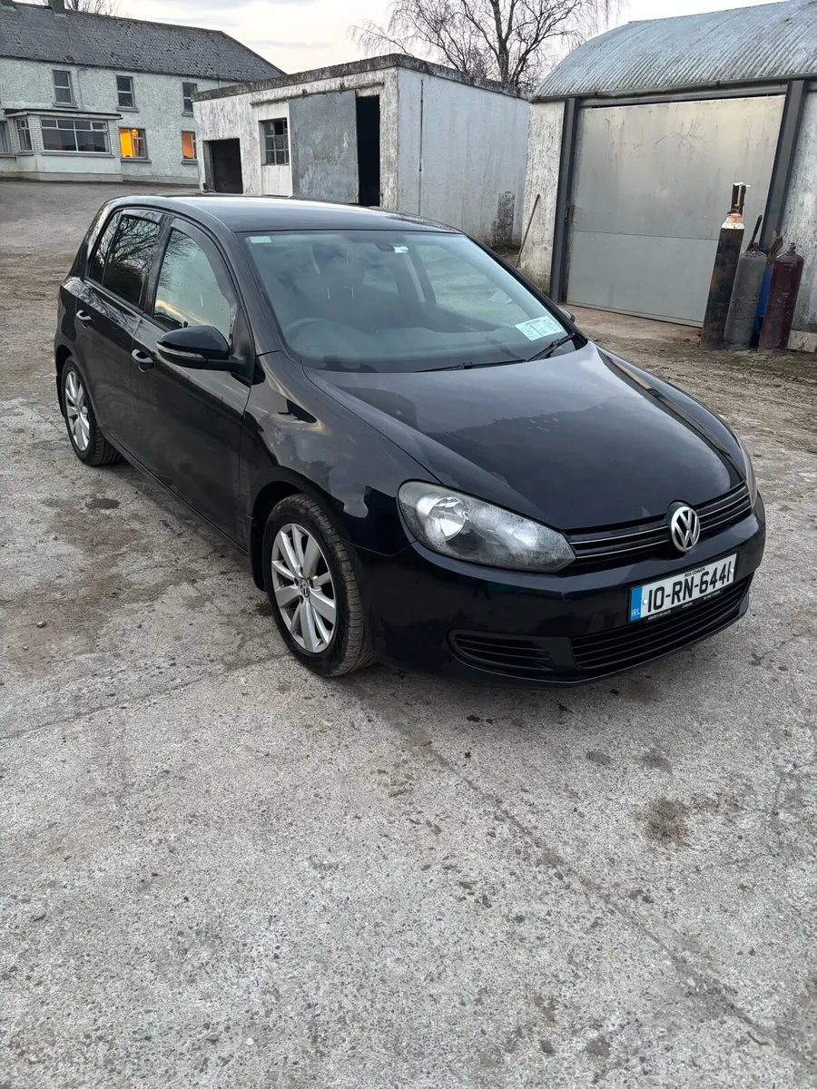 Volkswagen Golf 2010 2 litre - Image 1